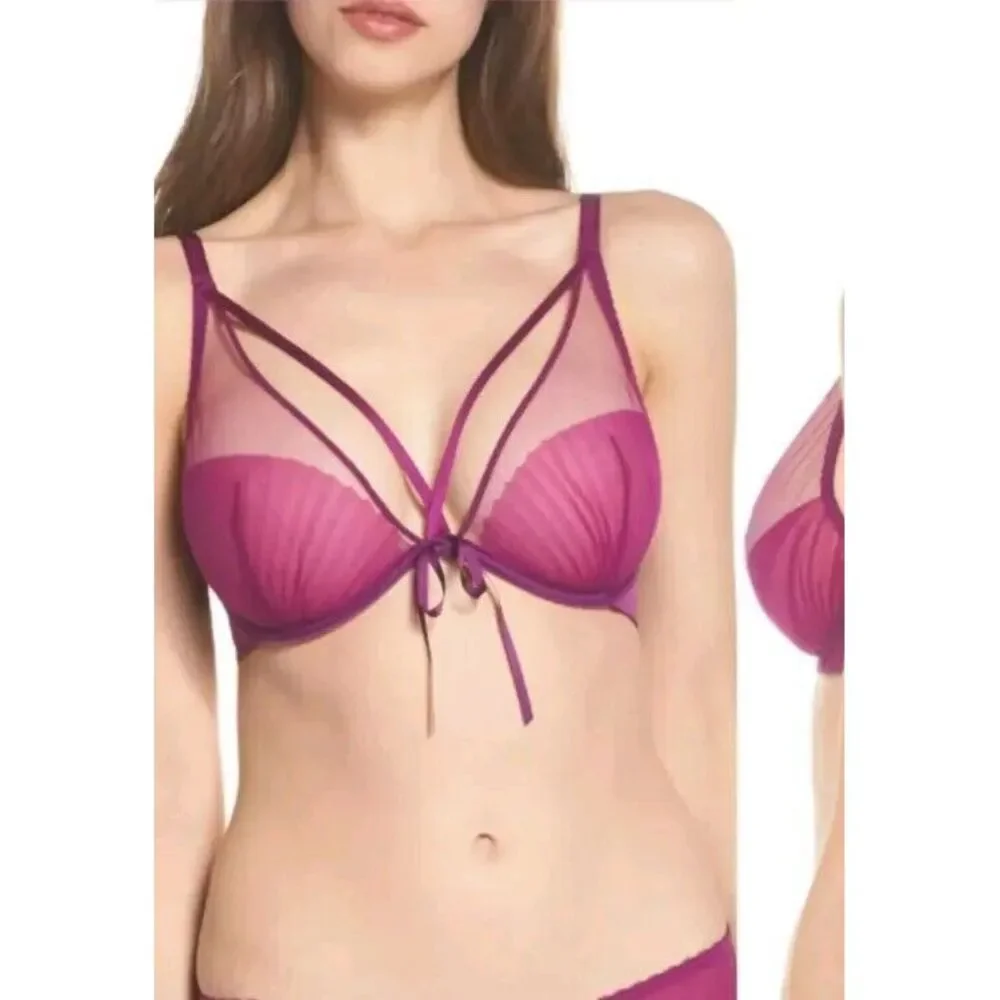NWT $68 Passionata by Chantelle Charmeuse Underwire Bra Size 36D Sheer‎ Bow Sexy